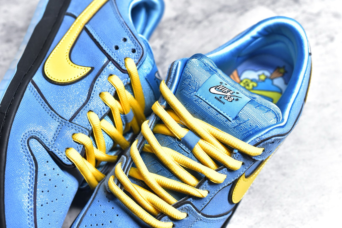 Dunk Low Powerpuff Girls blue