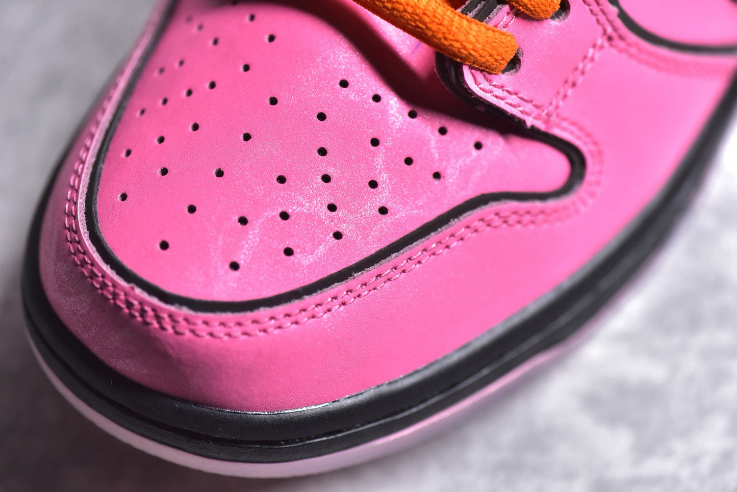 Dunk Low Powerpuff Girls pink