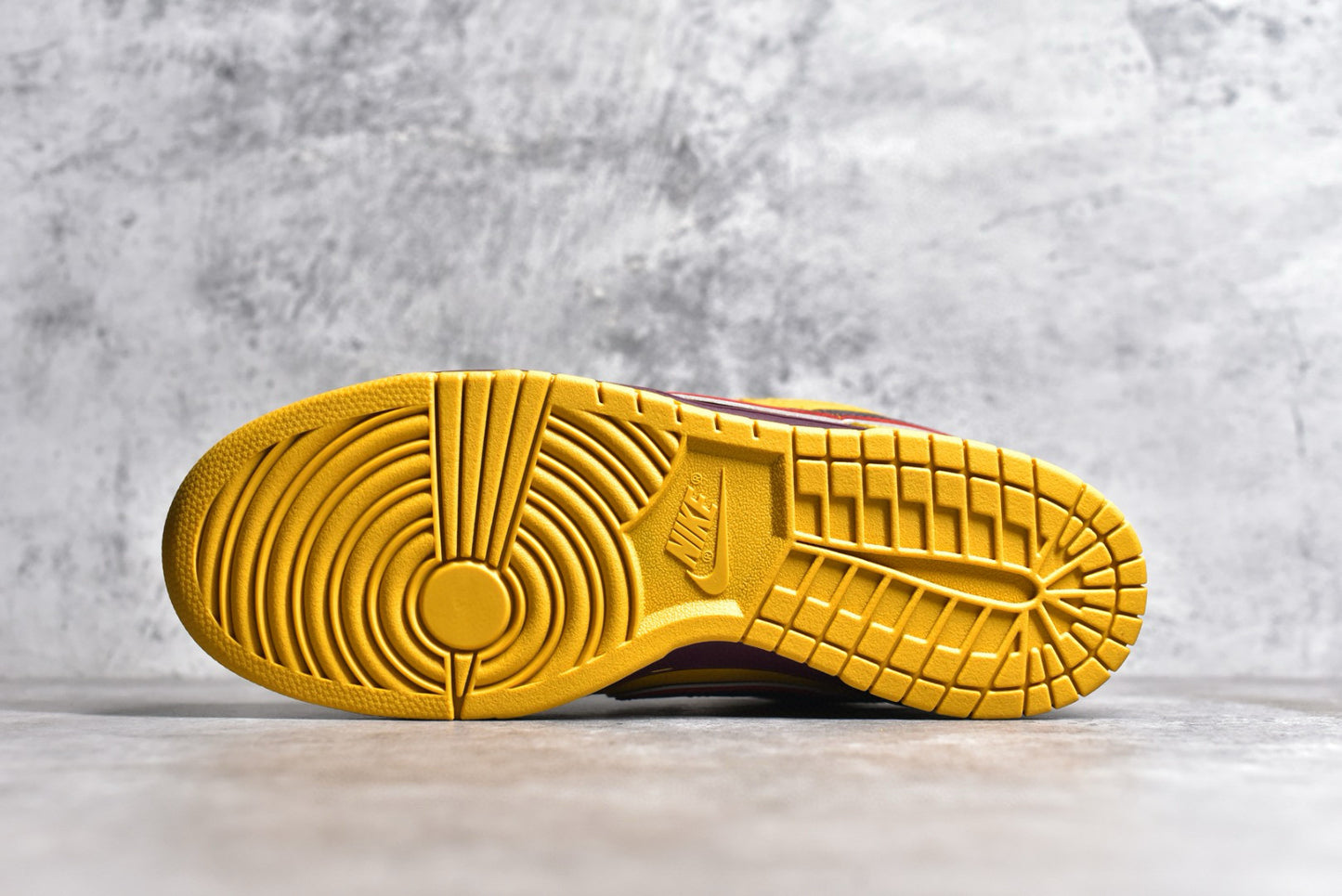 Dunk Low yellow Lobster