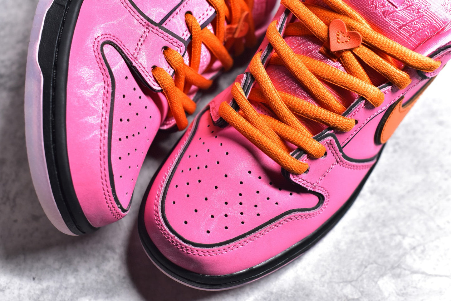 Dunk Low Powerpuff Girls pink