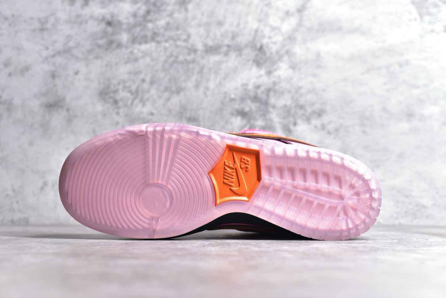 Dunk Low Powerpuff Girls pink