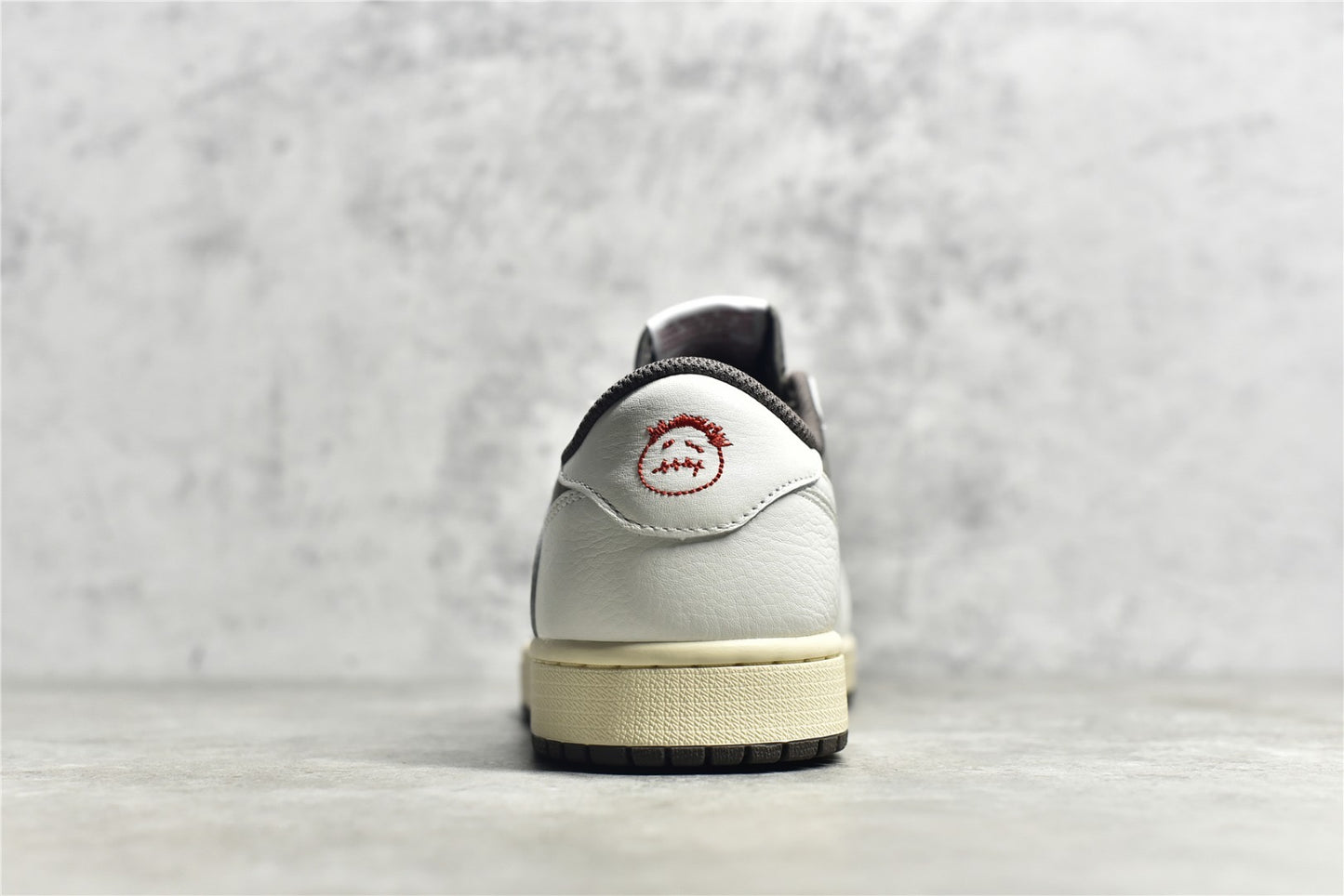 AJ1 Low Travis Scott Reverse Mocha