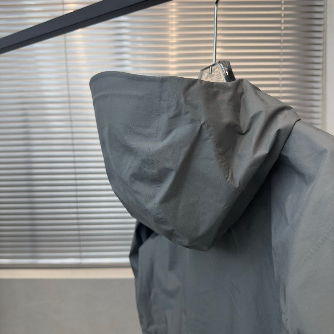 Arc’teryx BETA LT GRAY