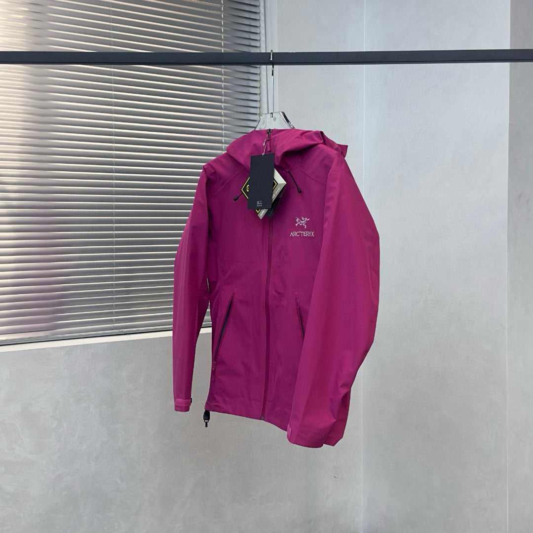 Arc’teryx BETA LT PINK