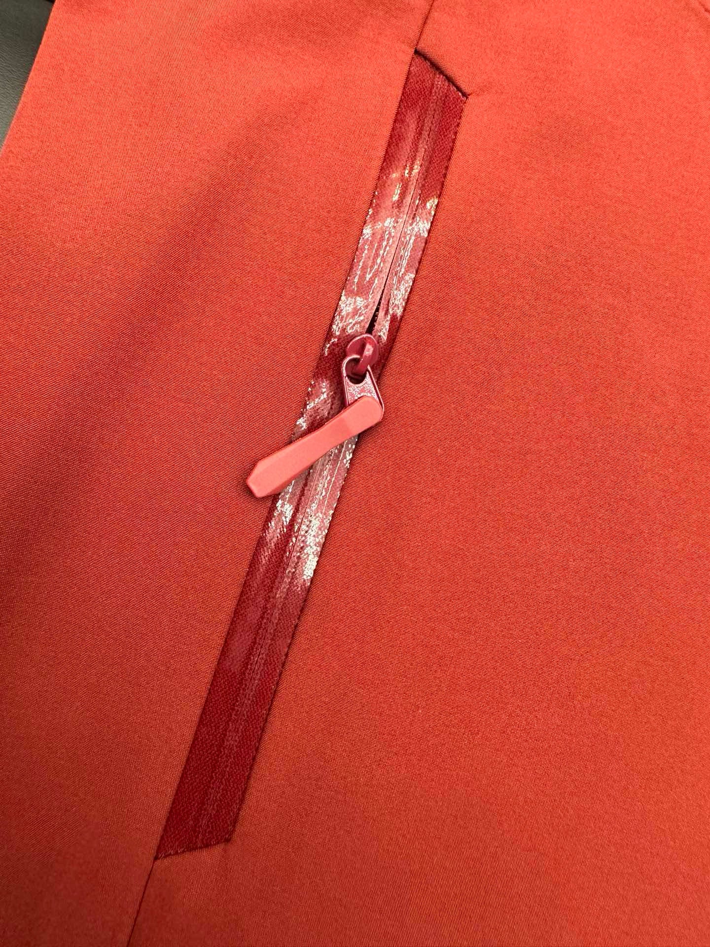 Arc’teryx GAMMA MX RED