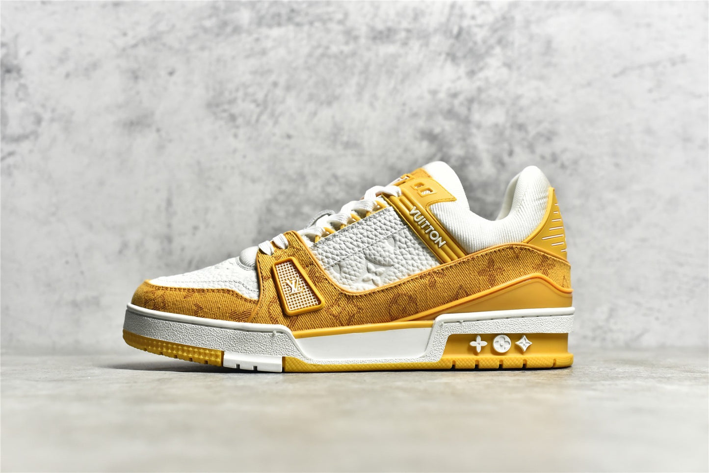 LV Trainer 015