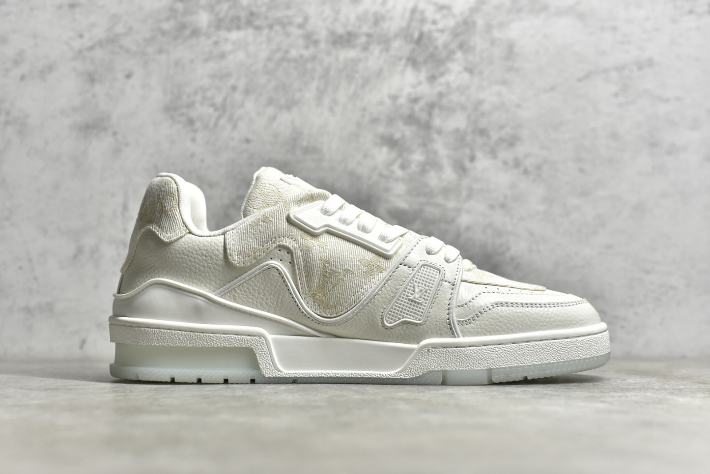 LV Trainer 012