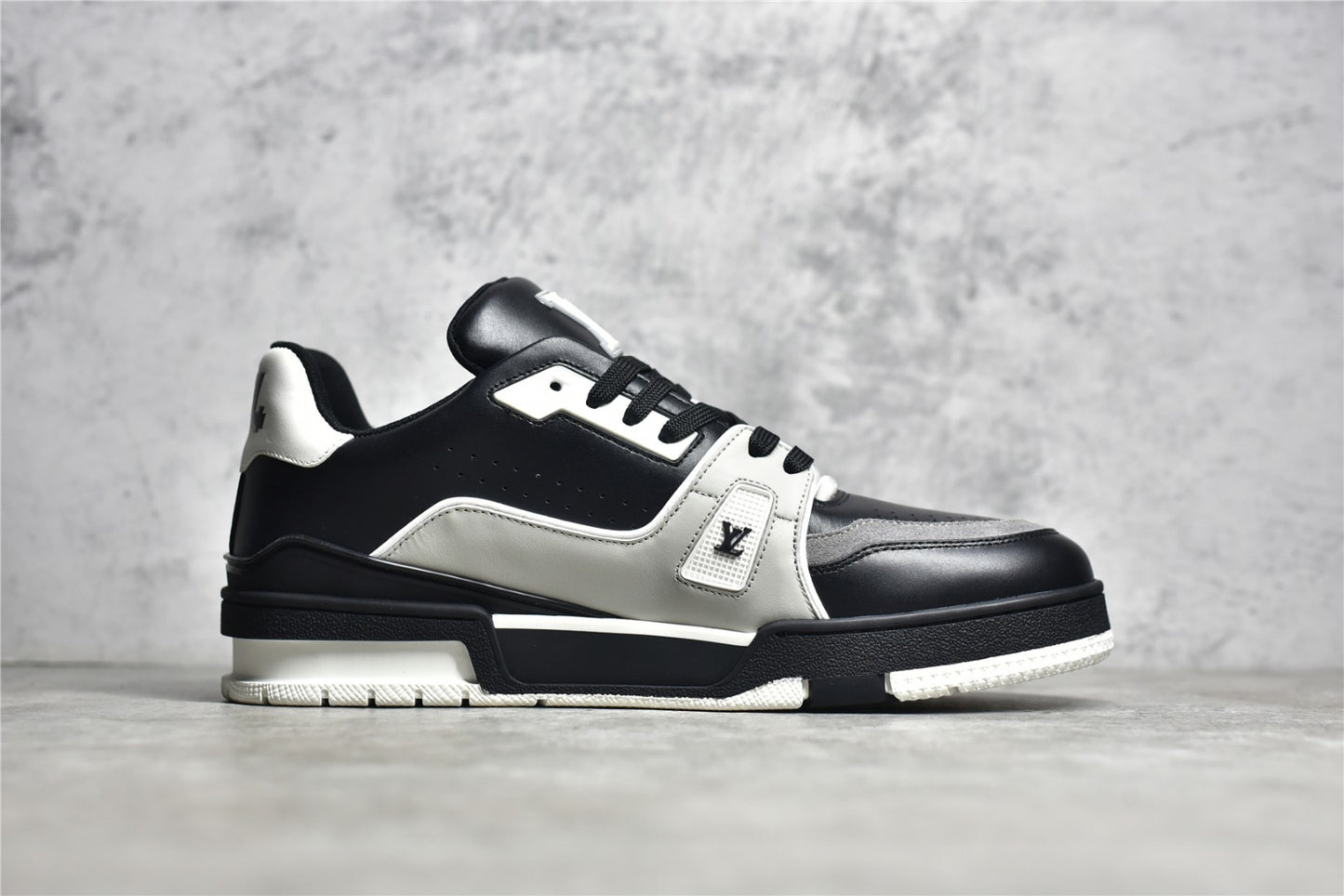 LV Trainer 011
