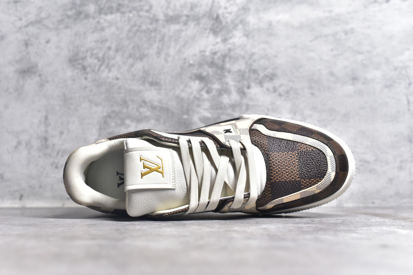 LV Trainer 06
