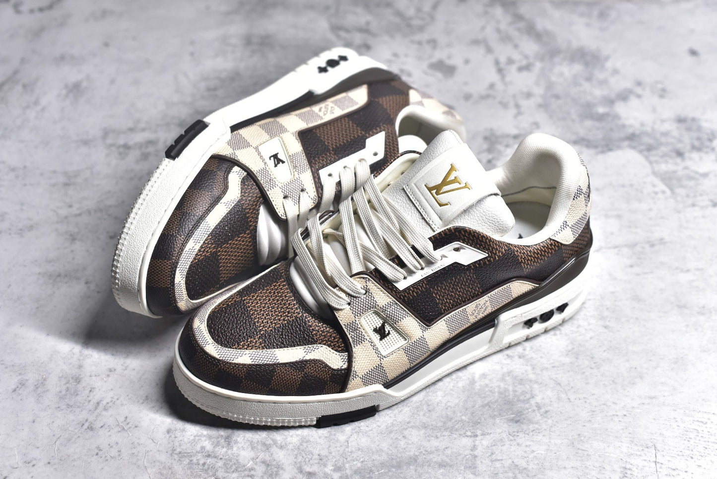 LV Trainer 06