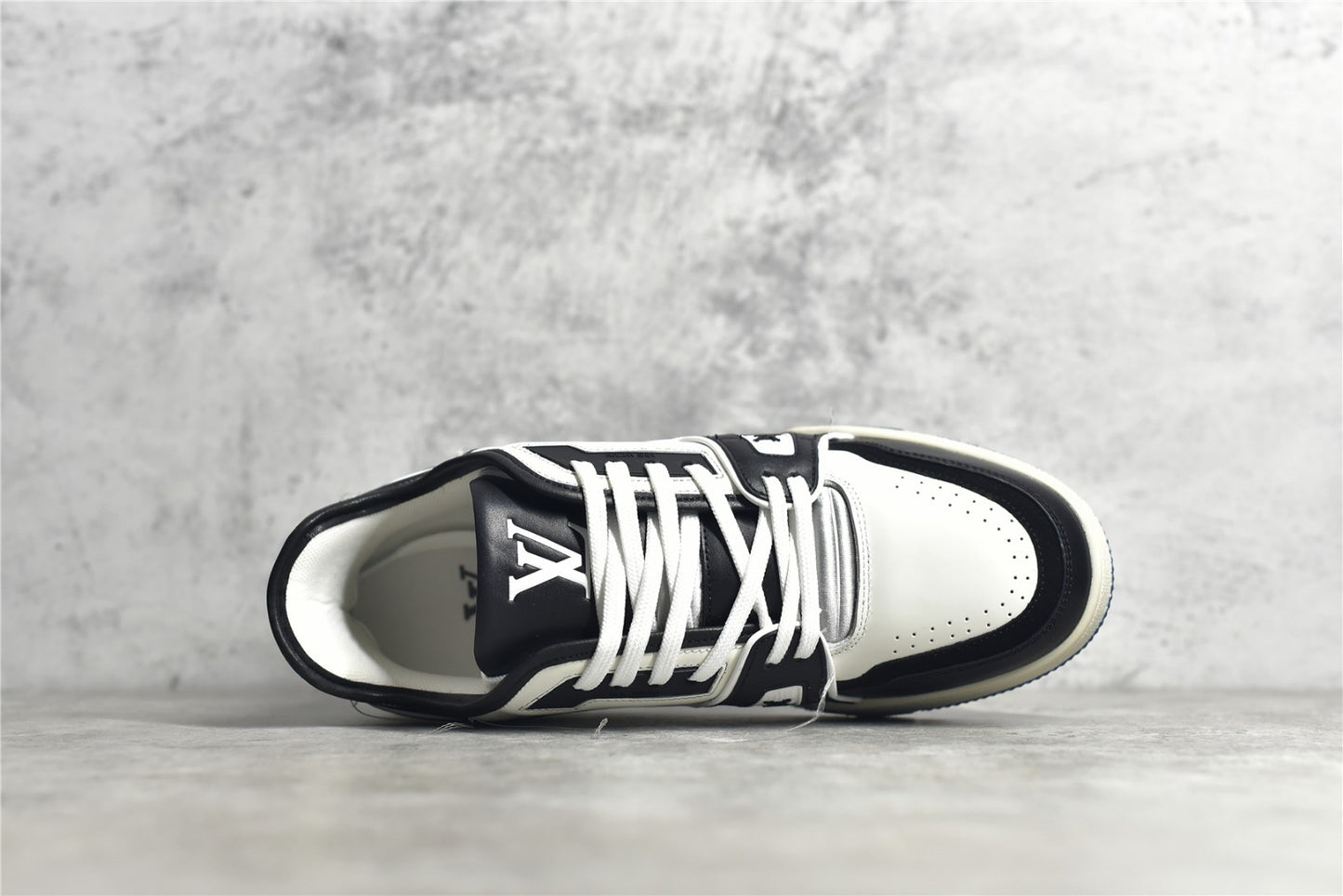 LV Trainer 03
