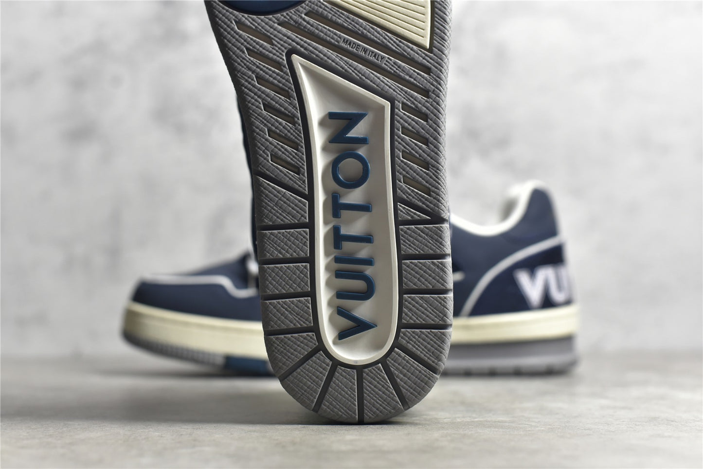 LV Trainer 05