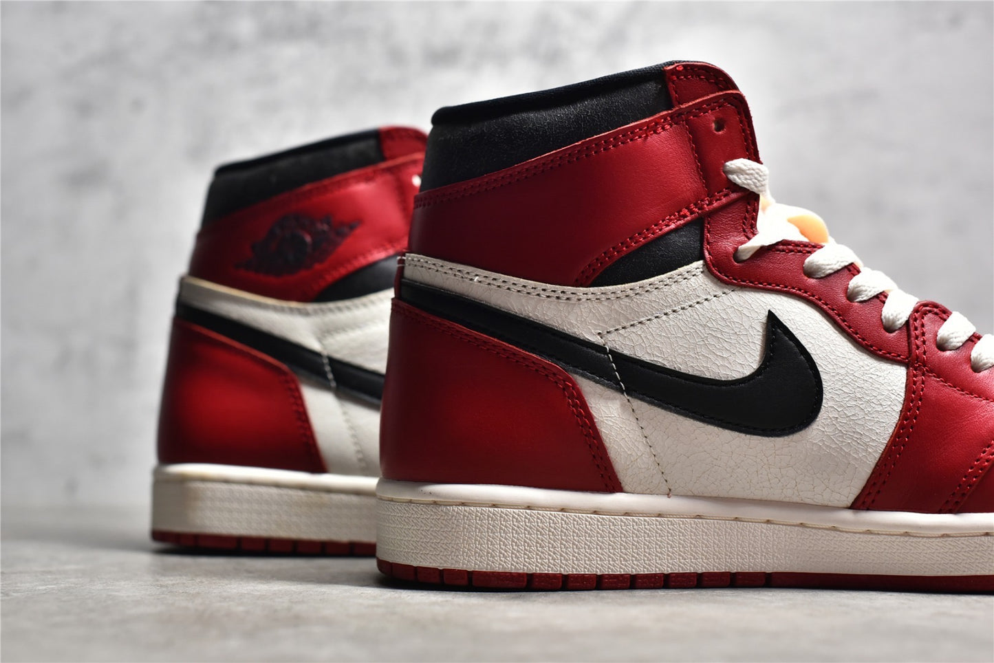 AJ1 Chicago Lost and Found