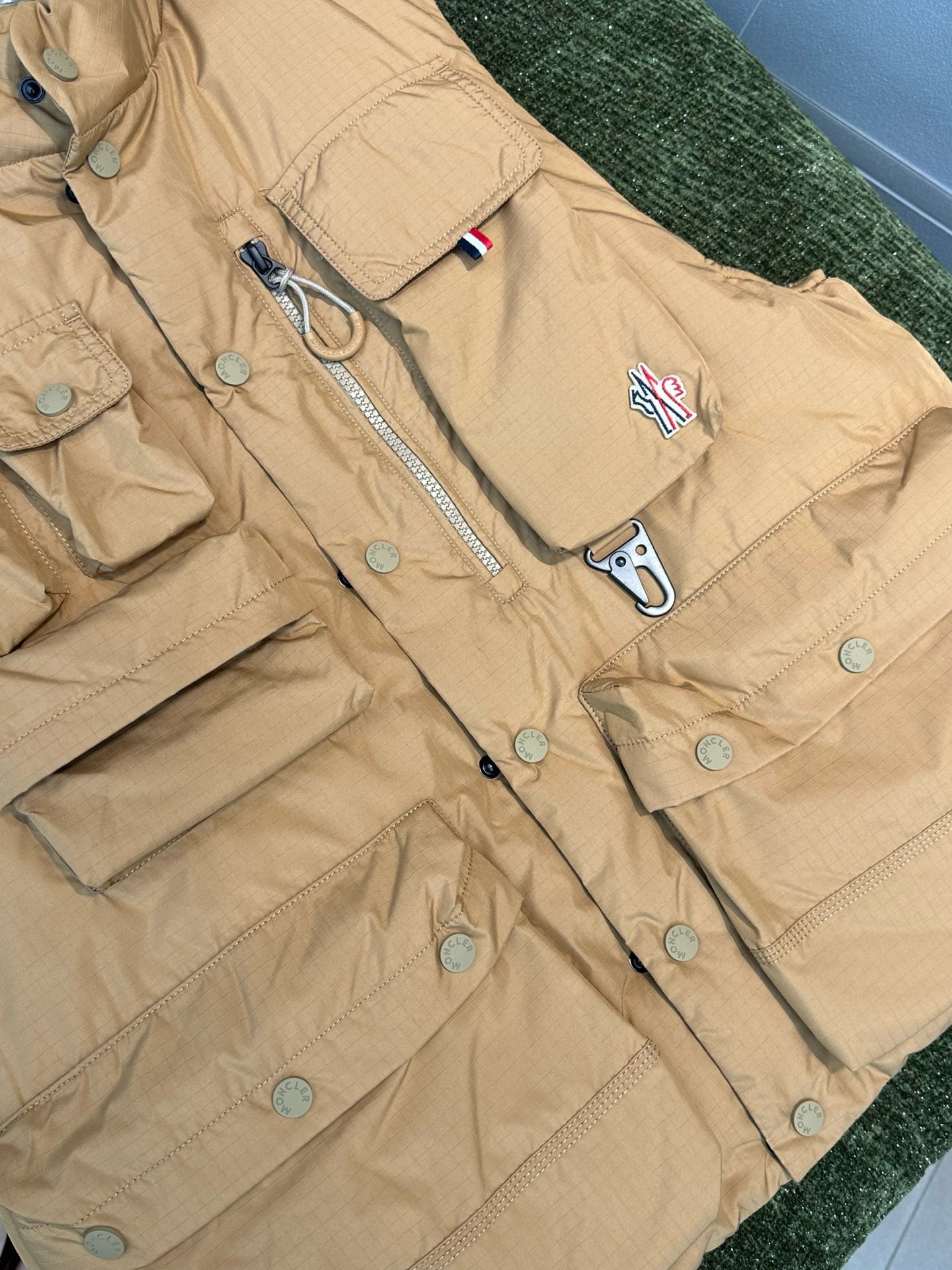 Moncler Tongass Brown