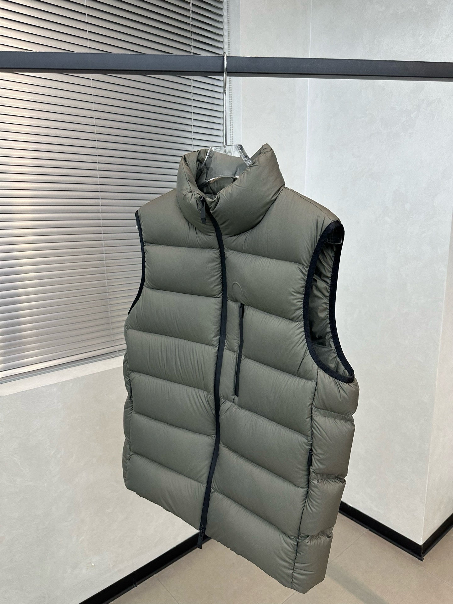 Moncler Giaf Grey