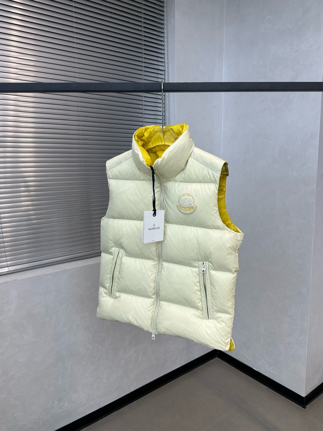 Moncler Lipsi Yellow
