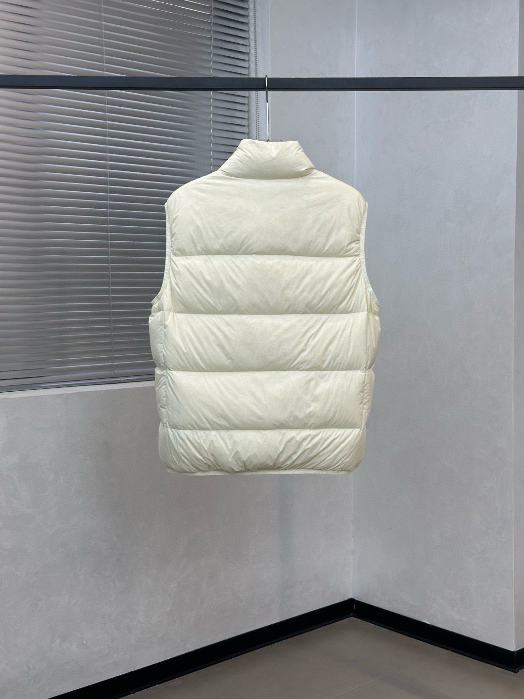 Moncler Almaz White