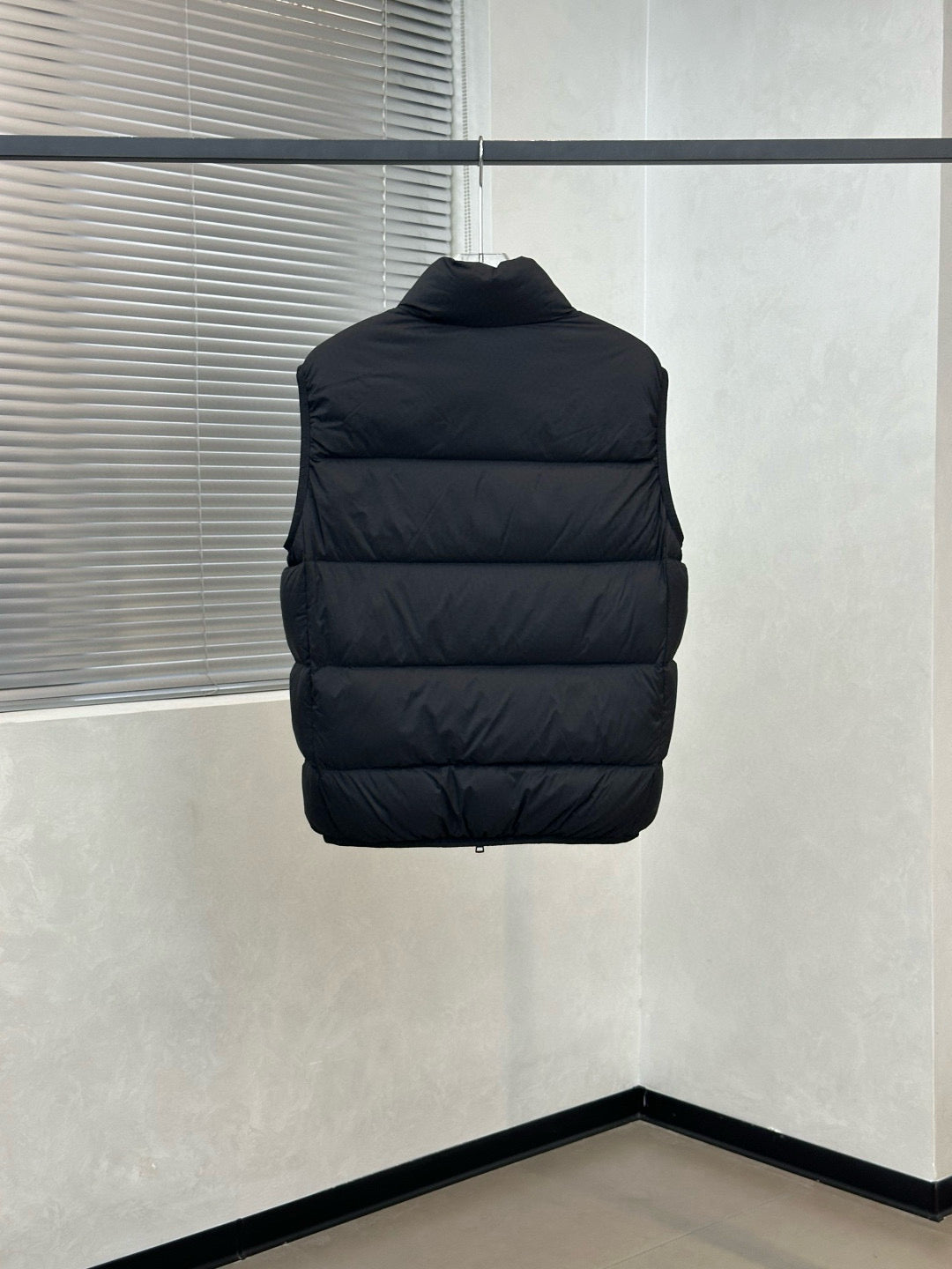 Moncler Almaz Black