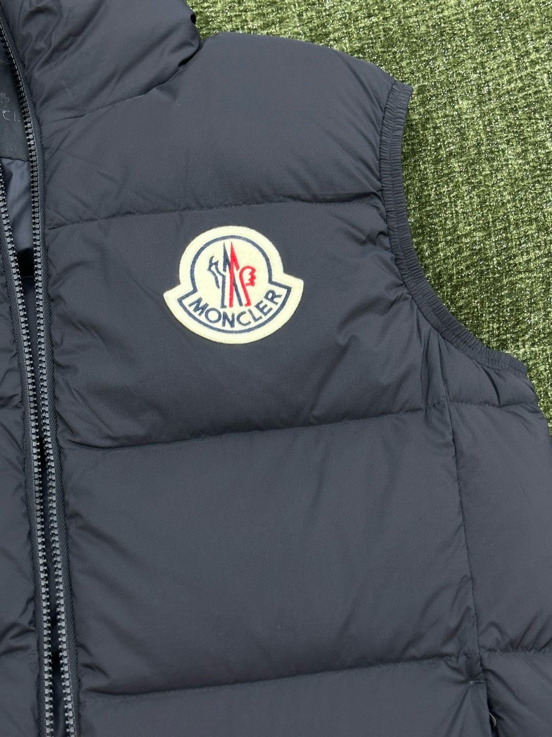 Moncler Almaz Black