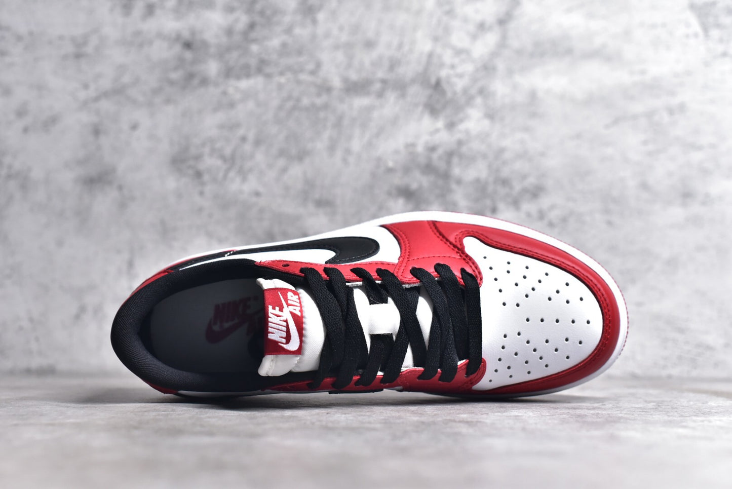 Jordan 1 Retro Low Golf Chicago