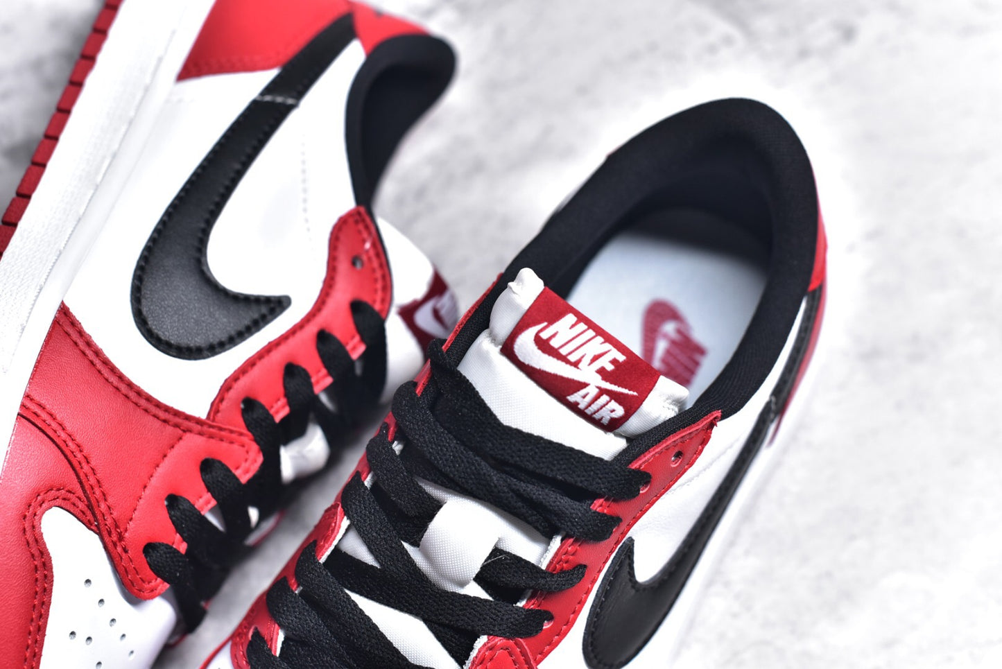 Jordan 1 Retro Low Golf Chicago