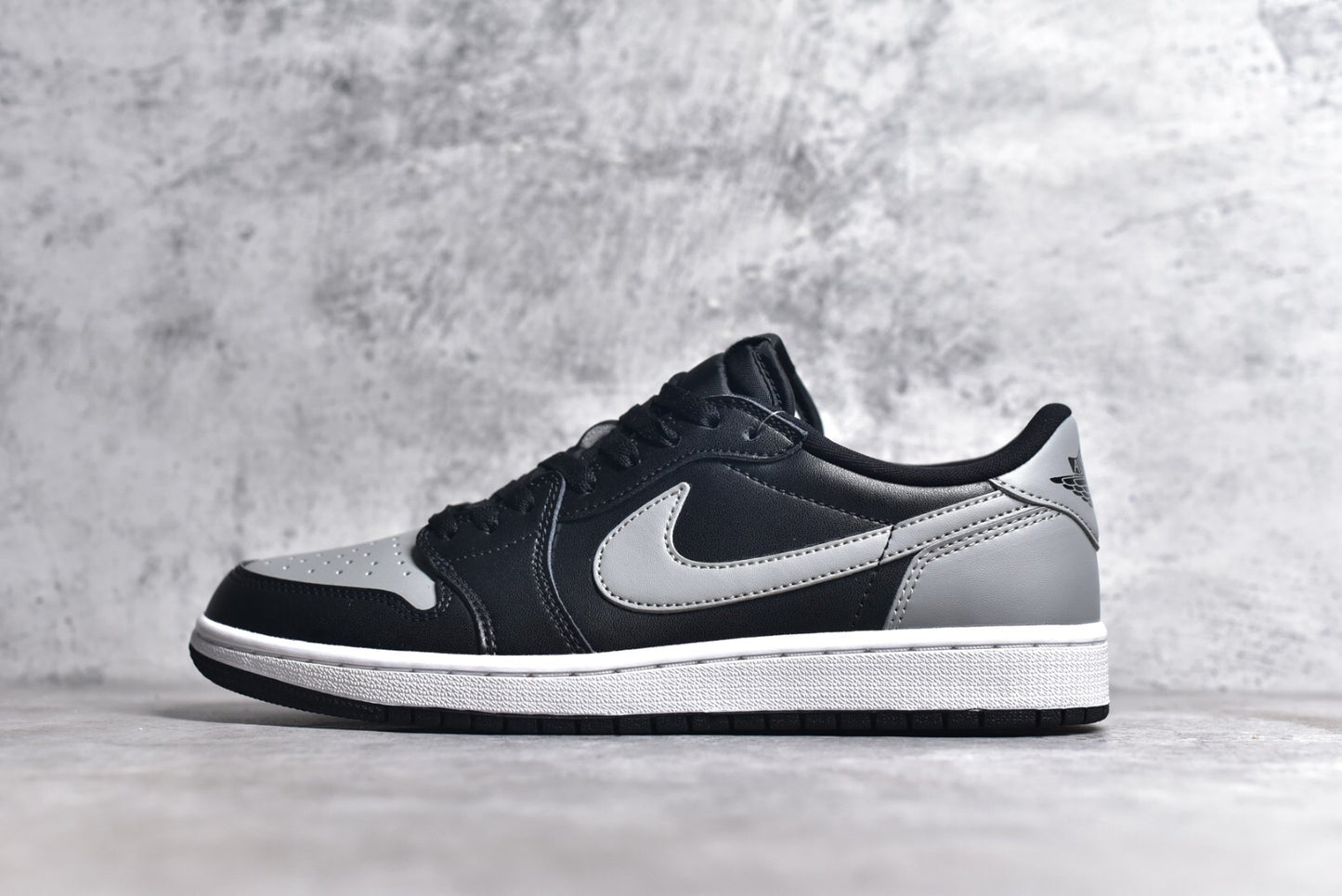 Jordan 1 Retro Low Golf Shadow