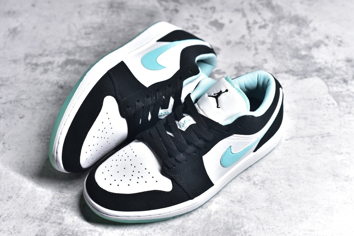 Jordan 1 Low Island Green