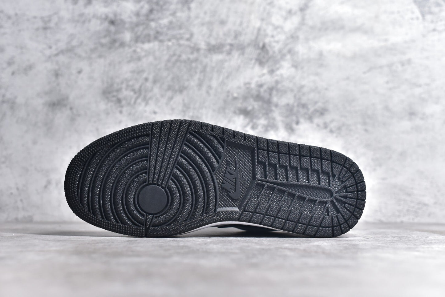 Jordan 1 Low Light Smoke Grey