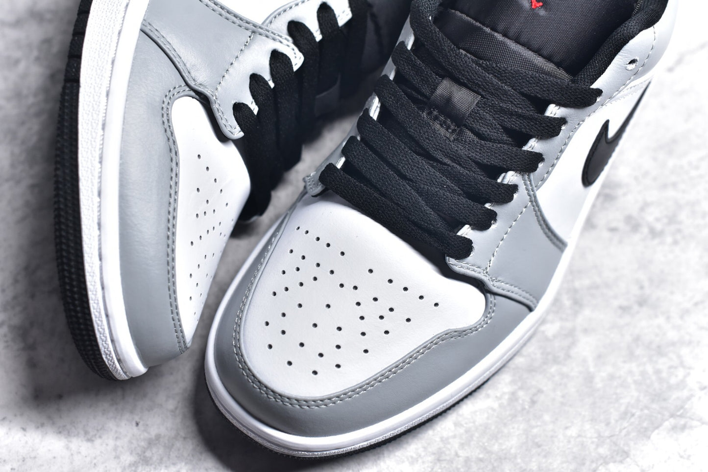 Jordan 1 Low Light Smoke Grey