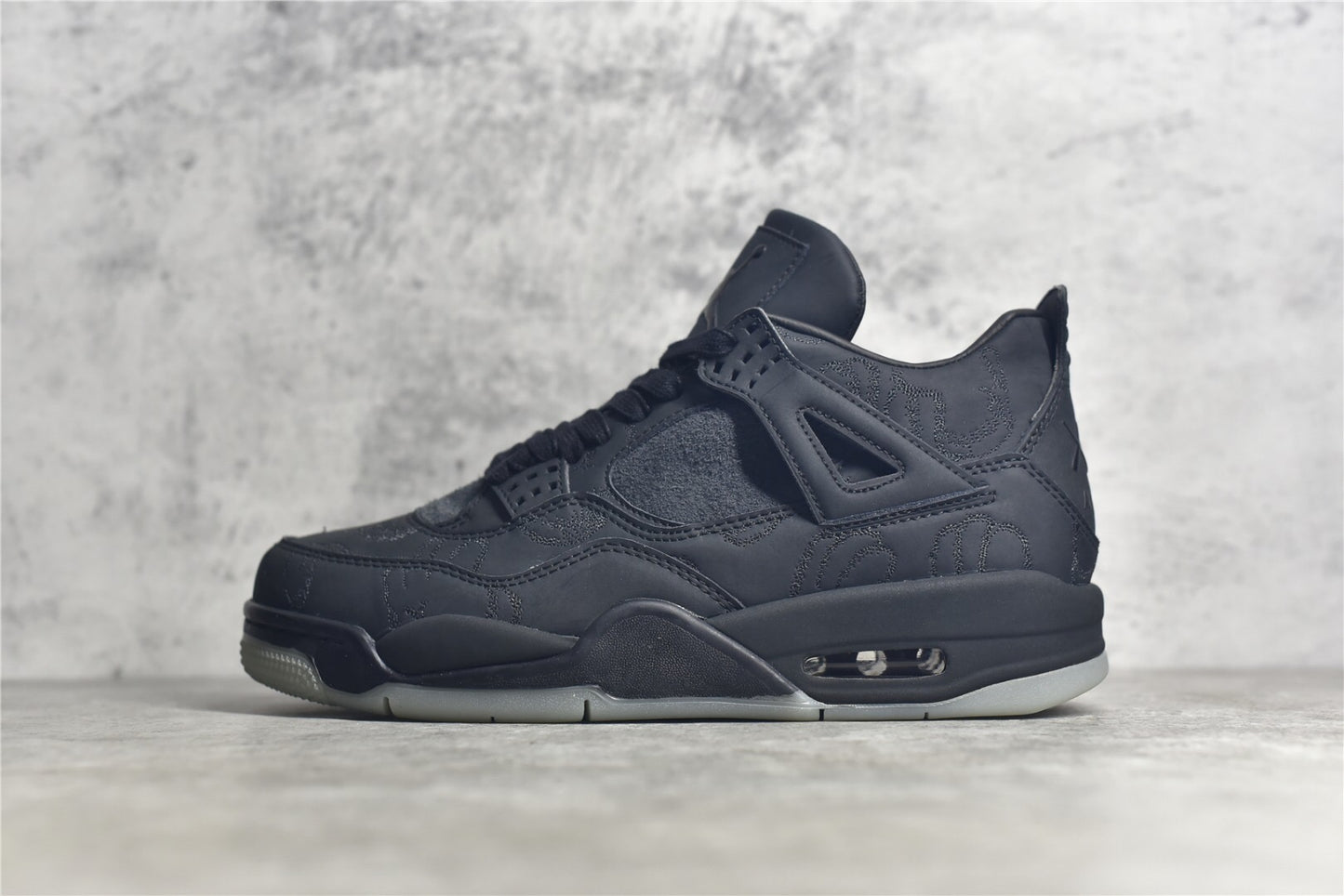 AJ 4 Retro Kaws Black