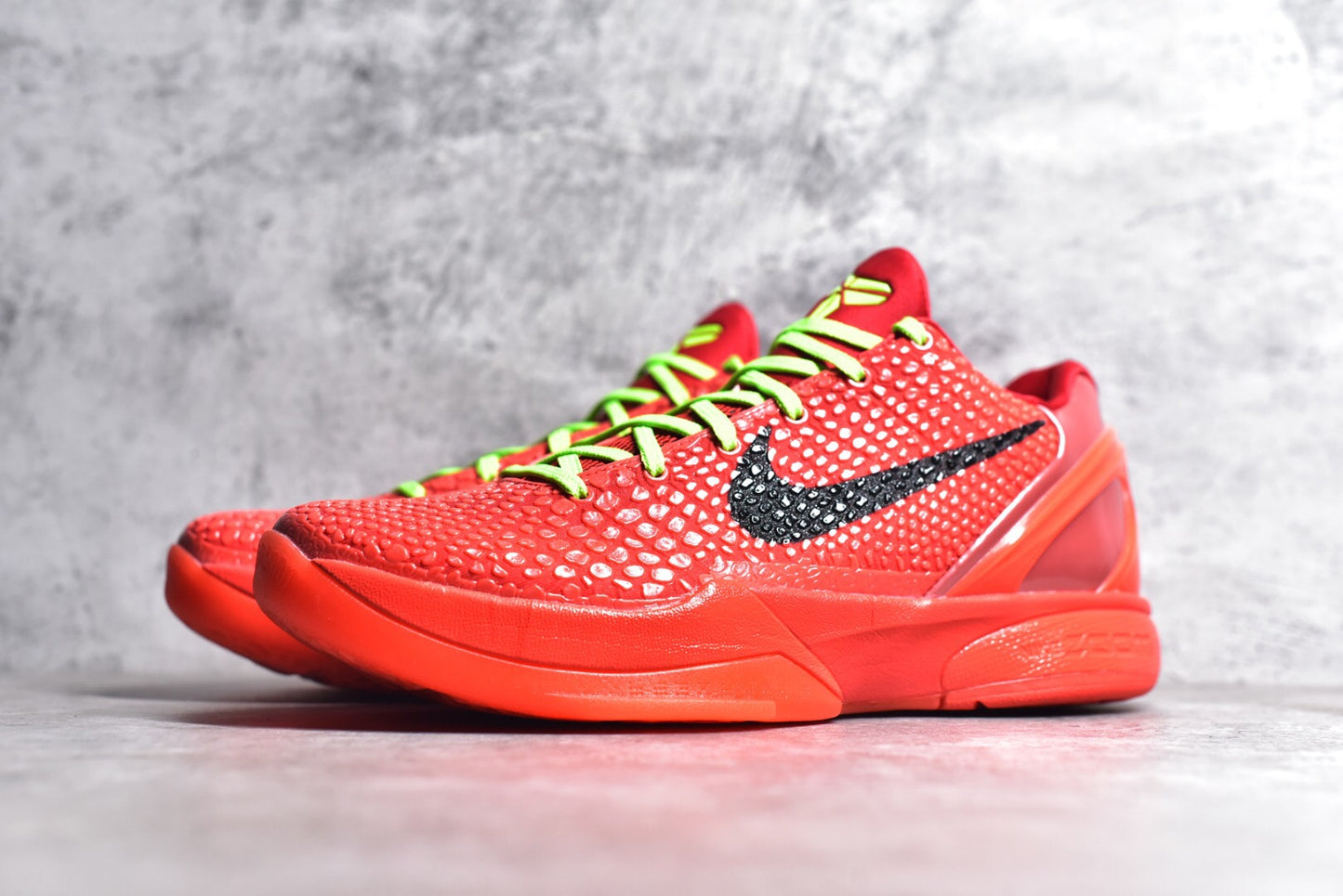 Kobe 6 Reverse Grinch