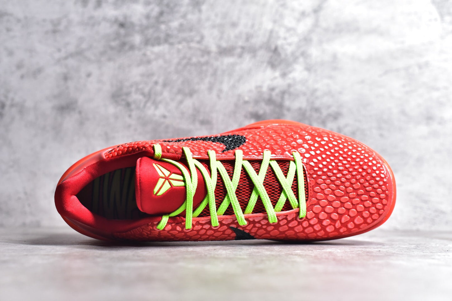 Kobe 6 Reverse Grinch