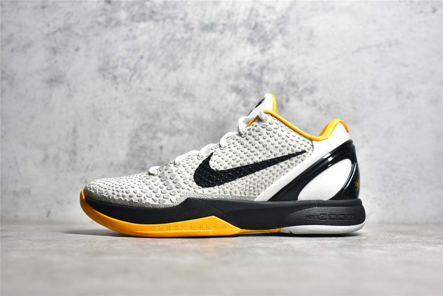Kobe 6 Playoff Pack White Del Sol