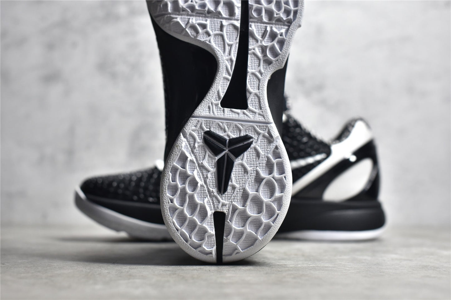 Kobe 6 Mambacita Sweet 16