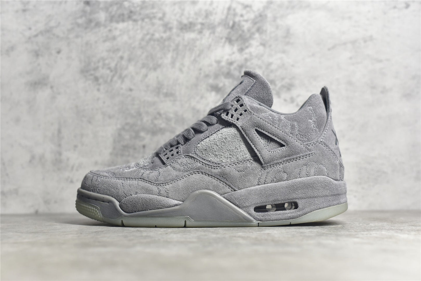 AJ 4 Retro Kaws