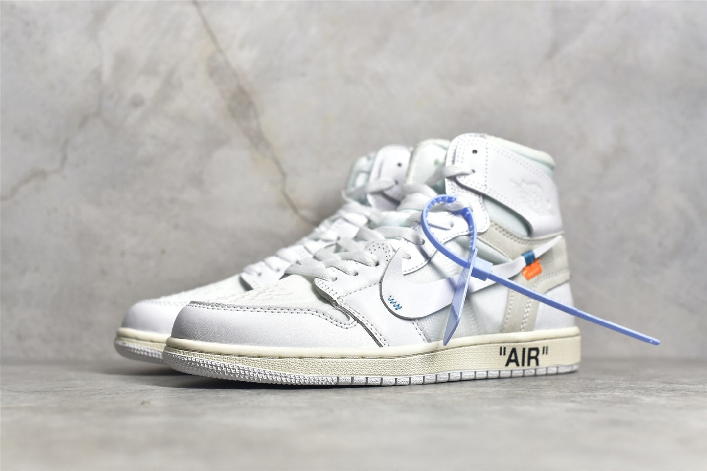 AJ 1 High Retro O-W Euro