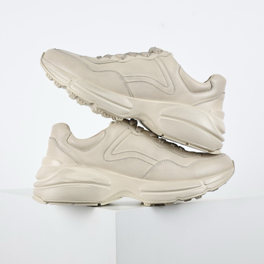 GG Rhyton 06