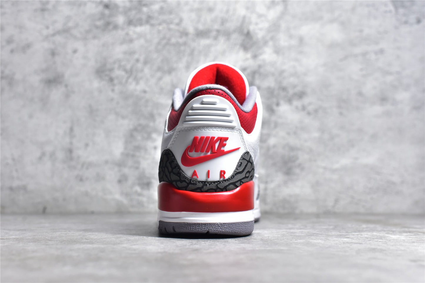 AJ 3 Retro Fire Red