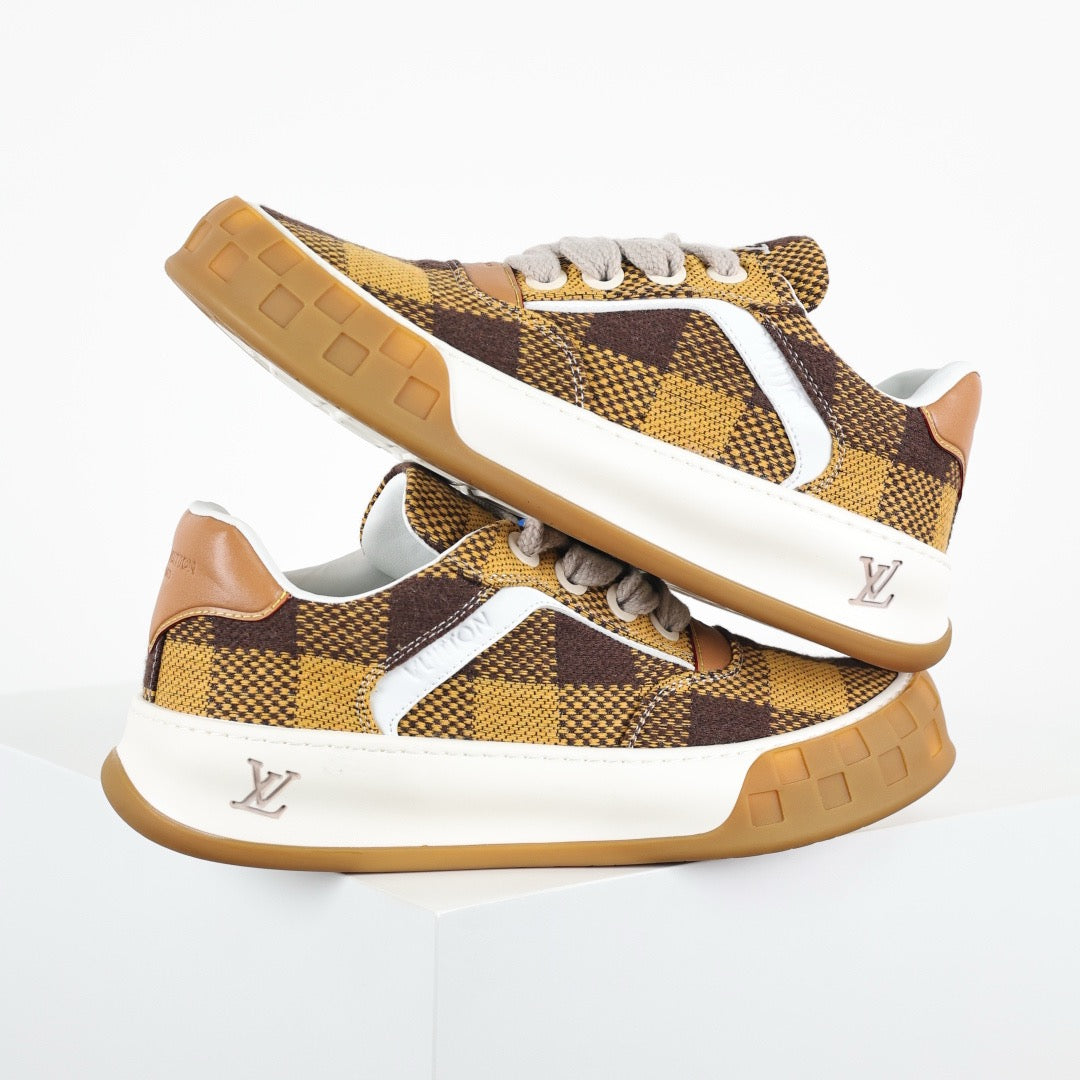 LV Tilted 05