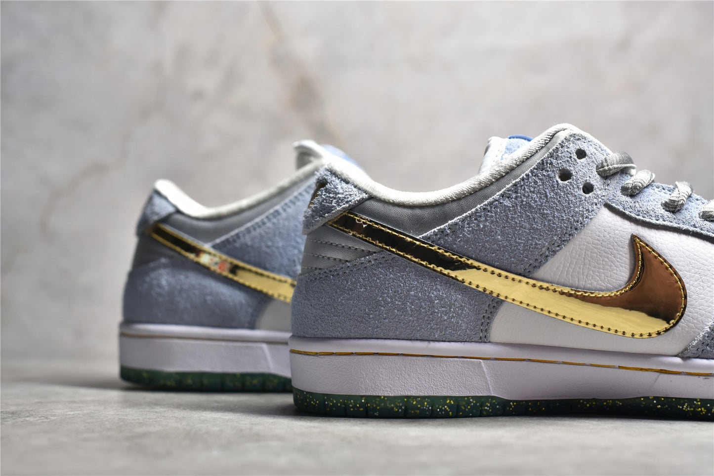 Dunk Low 'Sean Cliver '