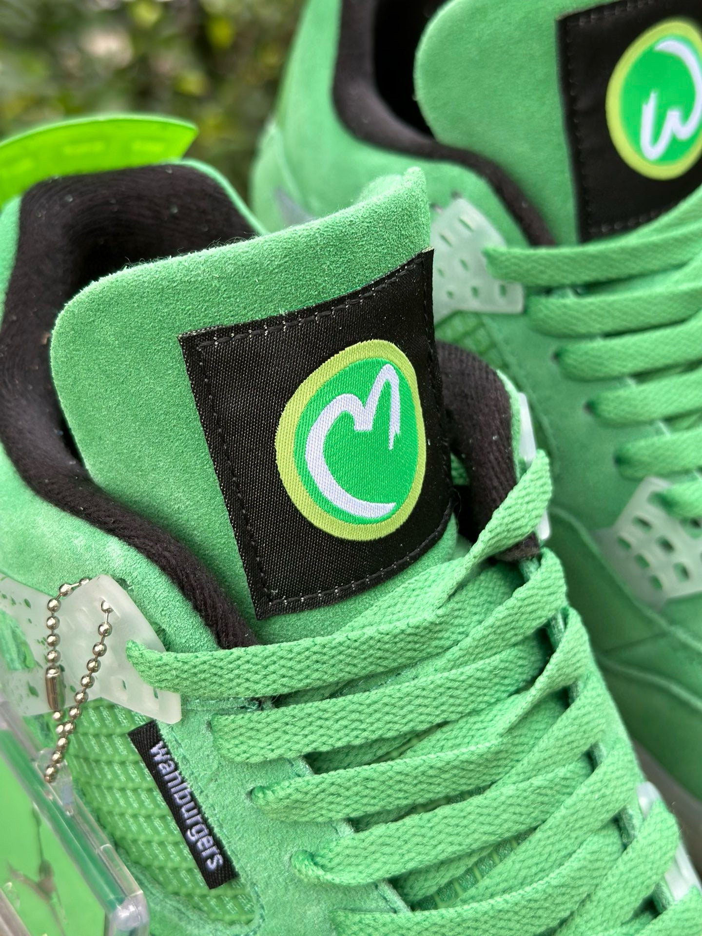 AJ4 Wahlburgers