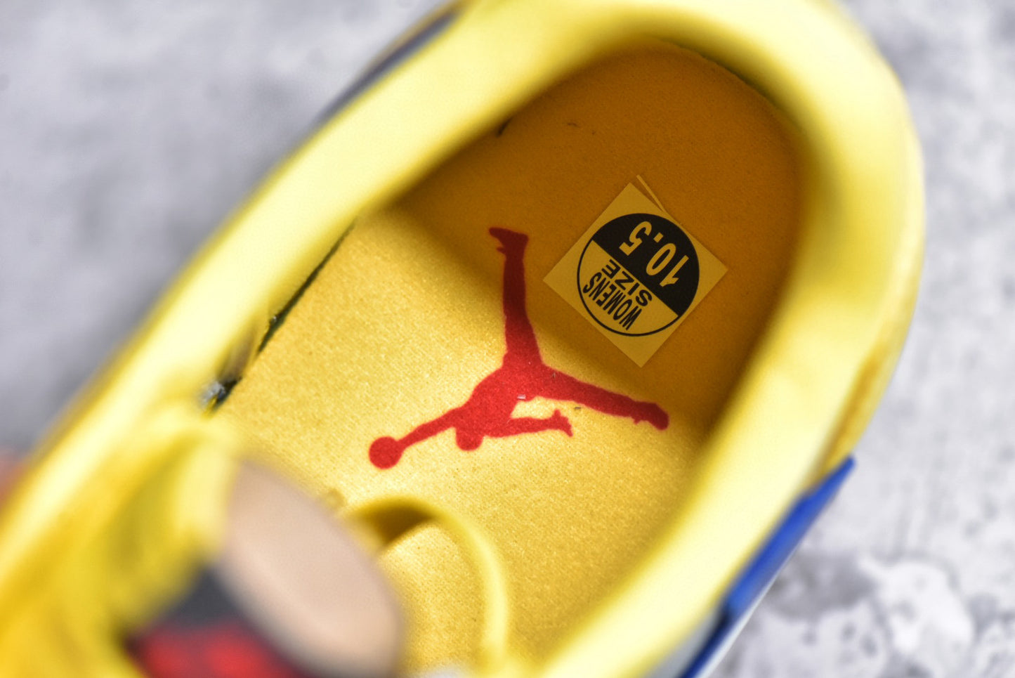AJ1 Low Travis Scott Canary Yellow