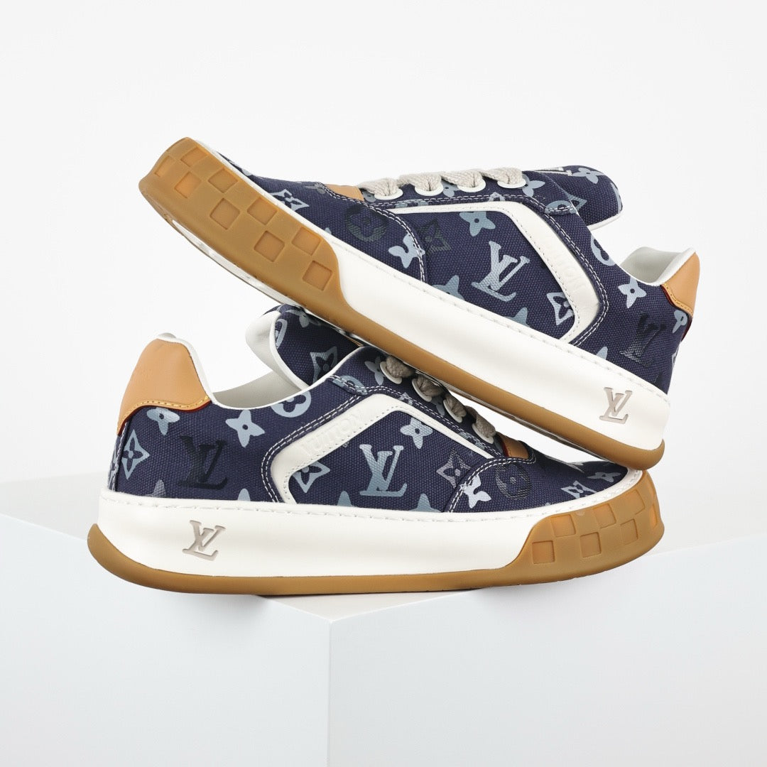 LV Tilted 01