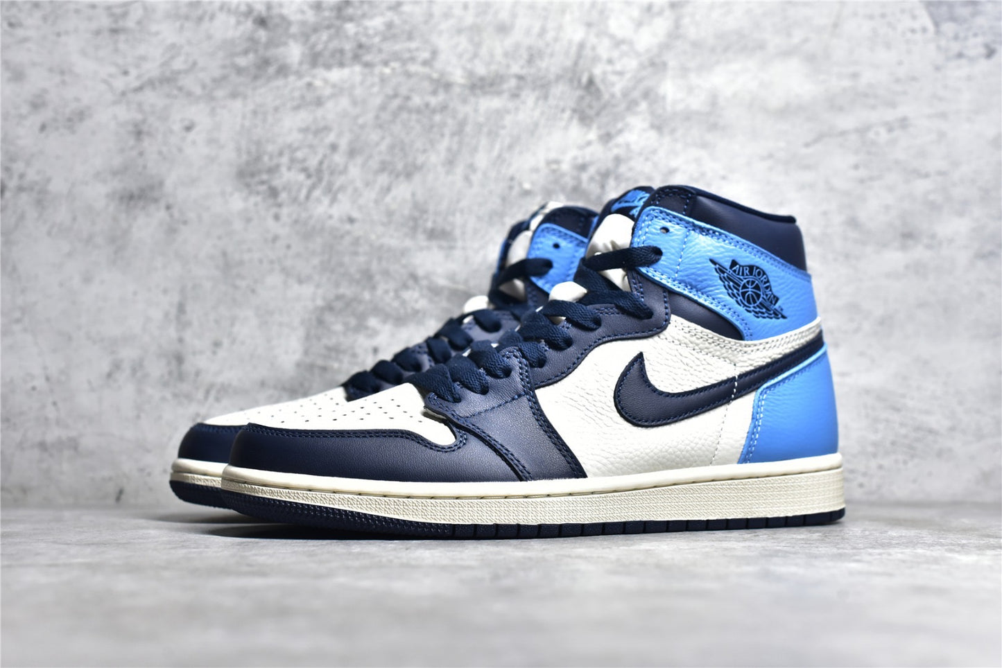 AJ1 High Obsidian