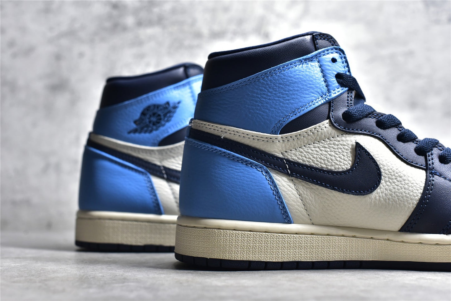 AJ1 High Obsidian