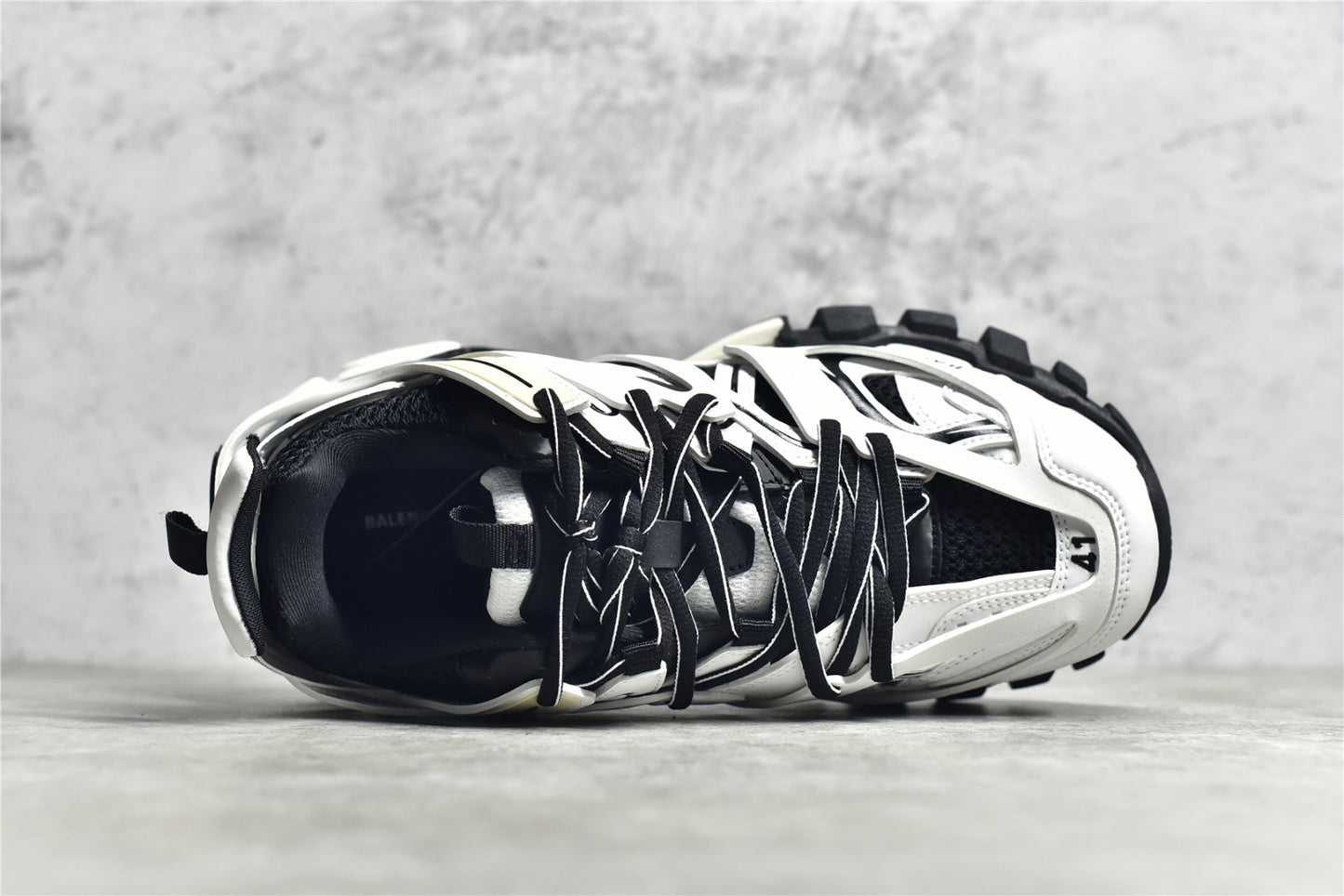 BLCG Track White