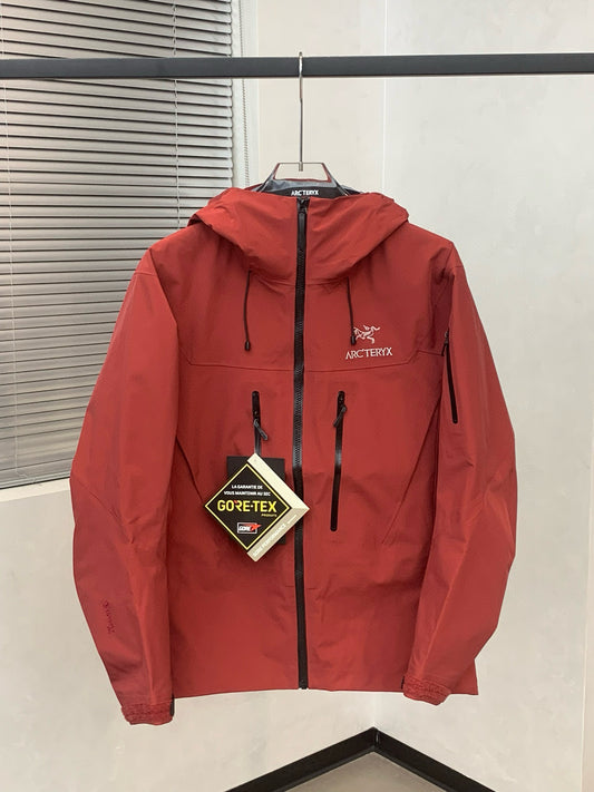 Arc’teryx ALPHA SV7 RED