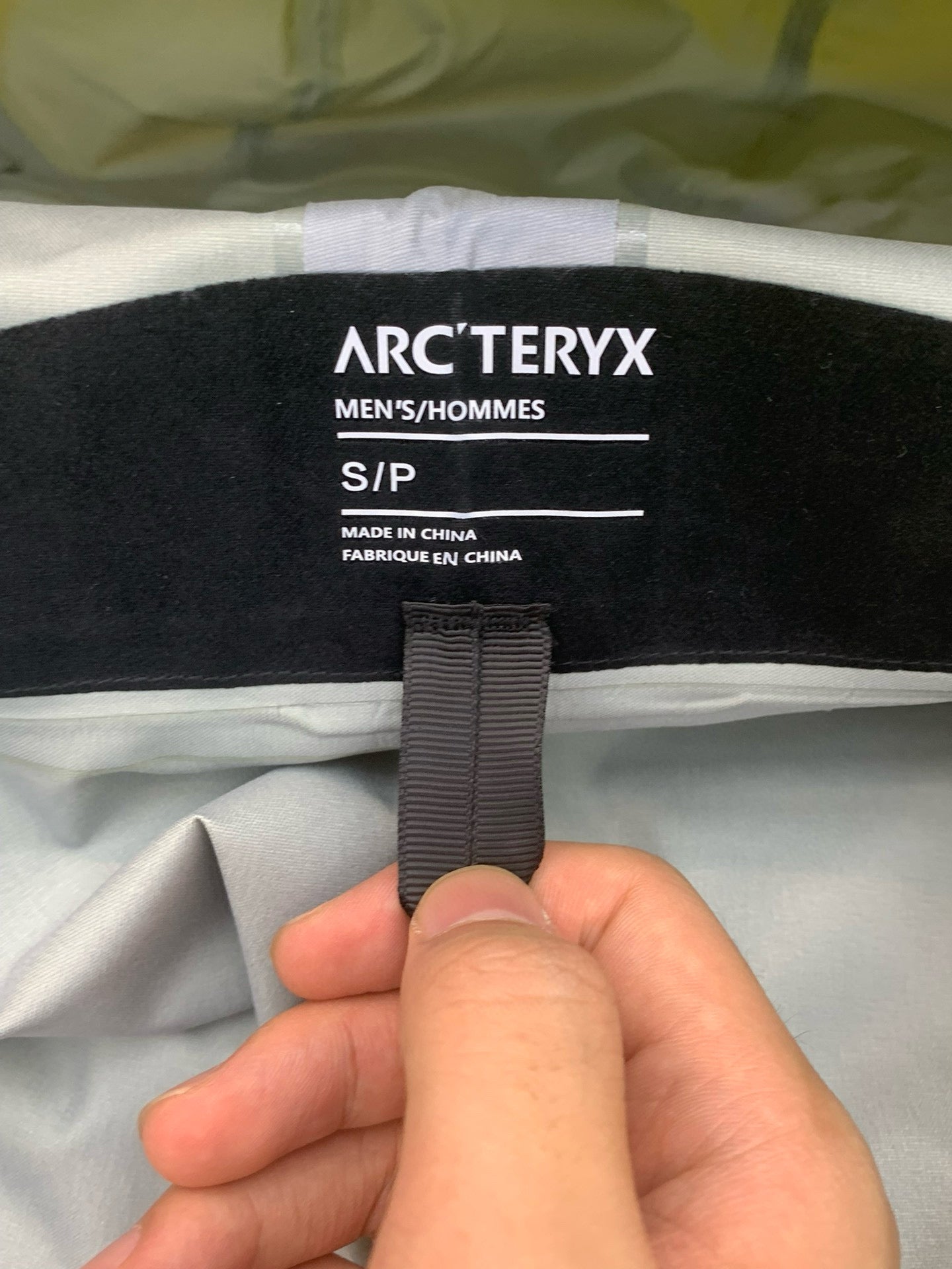 Arc’teryx ALPHA SV7 FLUORESCENT GREEN