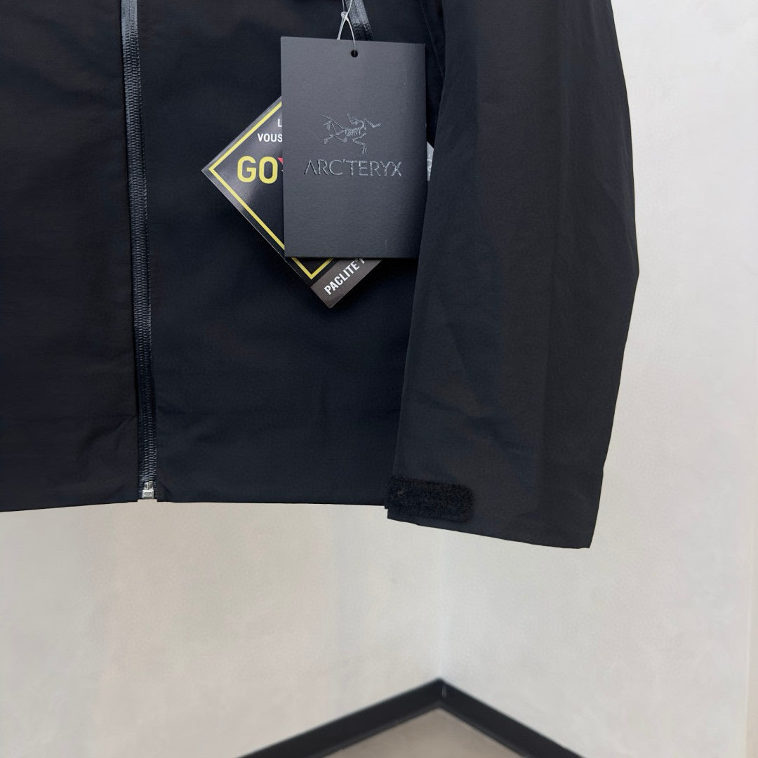 Arc’teryx ALPHA SV6 BLACK