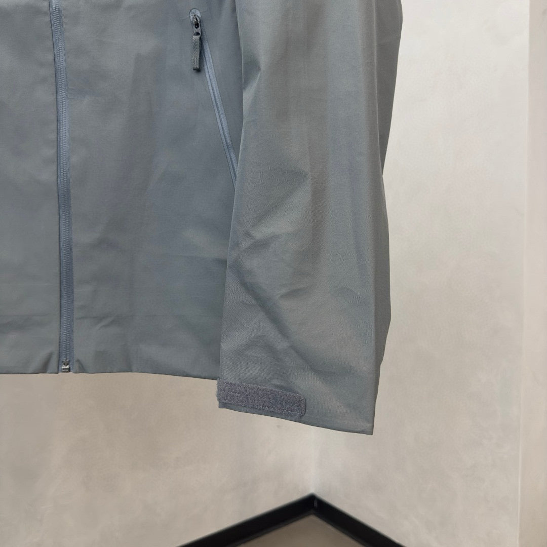Arc’teryx BETA LT GRAY